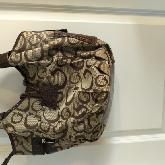 Purse - Picture 2 of 3